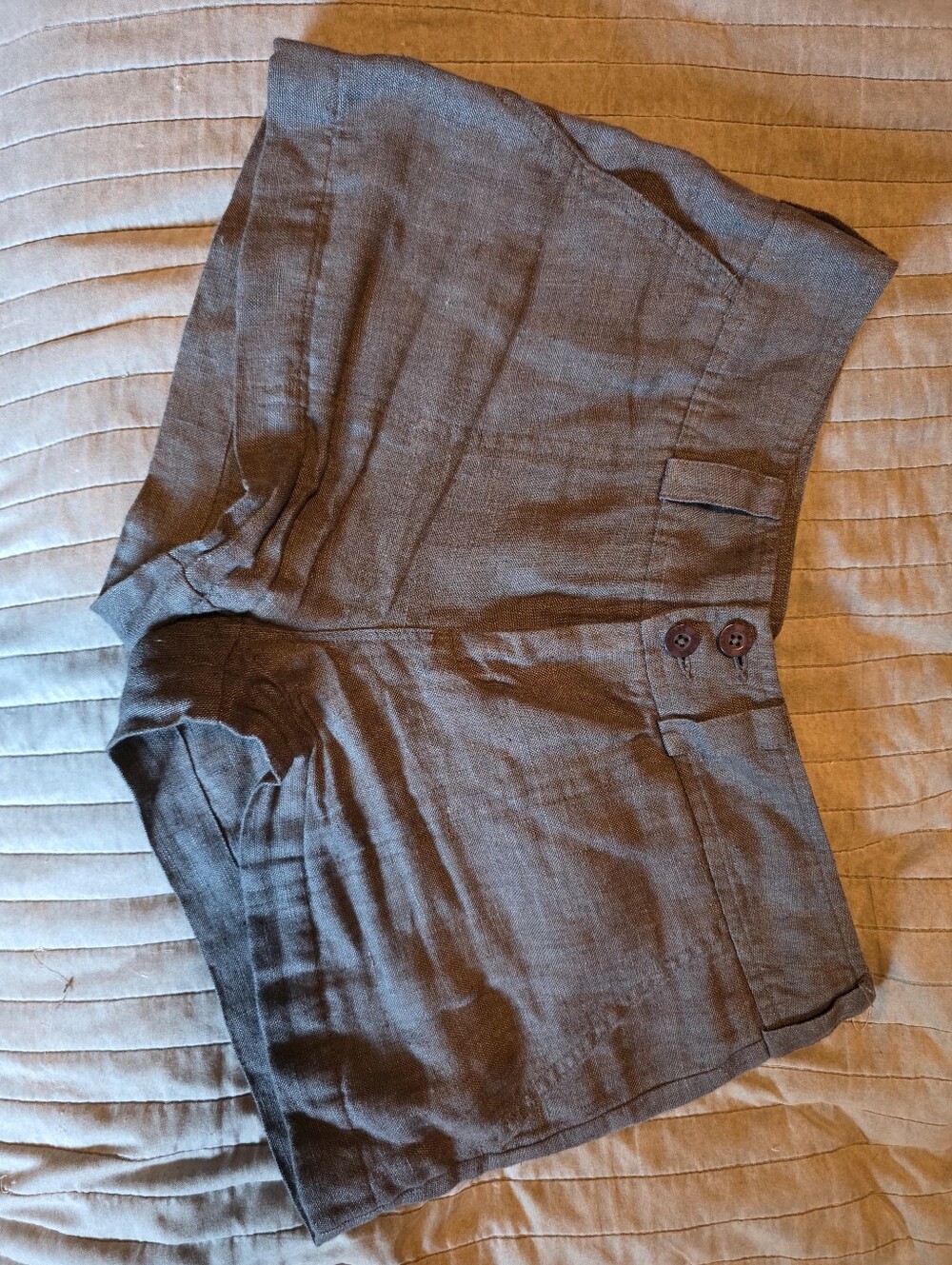 Women’s Blue Linen-Blend Shorts